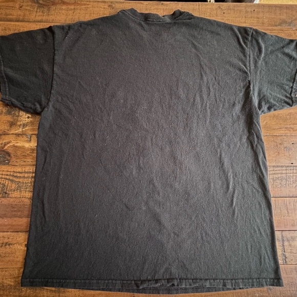 Retro Style Howling Wolf and Pack T-Shirt! - Picture 4 of 6